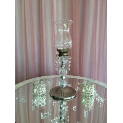 Ufak Tek Kollu Şamdan